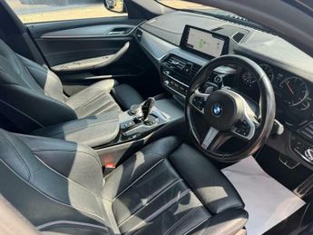 BMW 5 SERIES 2.0 520d M Sport Auto Euro 6 (s/s) 4dr