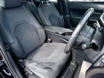 Lexus UX 250H