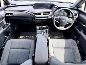 Lexus UX 250H