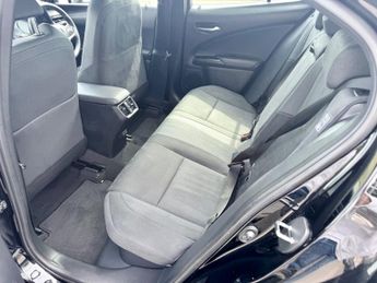 Lexus UX 250H