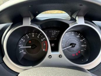 Nissan Juke 1.6 Bose Personal Edition SUV 5dr Petrol XTRON Euro 6 (112 ps)