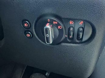 MINI Hatch 2.0 Cooper SD Auto 6Spd Euro 6 (s/s) 5dr