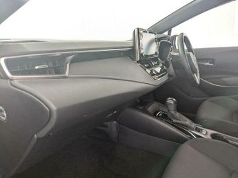Toyota Corolla 1.8 VVT-h Design CVT Euro 6 (s/s) 5dr