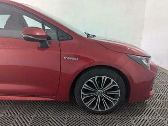 Toyota Corolla 1.8 VVT-h Design CVT Euro 6 (s/s) 5dr