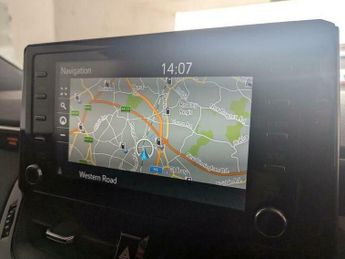 Toyota Corolla 1.8 VVT-h Design CVT Euro 6 (s/s) 5dr