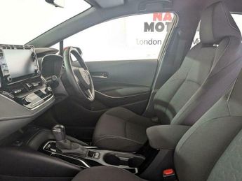 Toyota Corolla 1.8 VVT-h Design CVT Euro 6 (s/s) 5dr