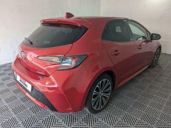 Toyota Corolla 1.8 VVT-h Design CVT Euro 6 (s/s) 5dr