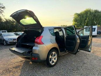 Peugeot 3008 1.6 e-HDi Exclusive SUV 5dr Diesel EGC Euro 5 (s/s) (112 ps)