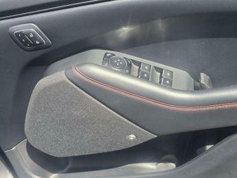 Ford Mustang Extended Range 91kWh 5dr