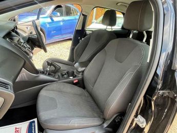 Ford Focus 1.6 TDCi Titanium Euro 5 (s/s) 5dr