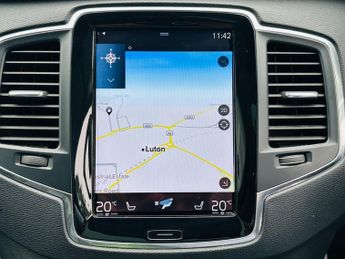 Volvo XC90 D5 MOMENTUM AWD