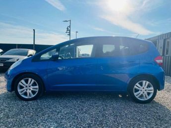 Honda Jazz 1.4 i-VTEC ES Plus Hatchback 5dr Petrol CVT Euro 5 (99 ps)