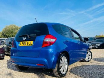 Honda Jazz 1.4 i-VTEC ES Plus Hatchback 5dr Petrol CVT Euro 5 (99 ps)