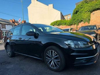 Volkswagen Golf TDi 1.6 TDI SE Euro 6 (s/s) 5dr