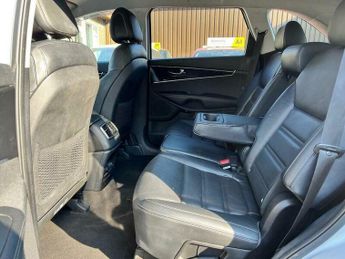 Kia Sorento 2.2 CRDi KX-2 Auto AWD Euro 6 (s/s) 5dr
