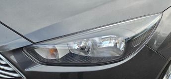 Ford Focus TITANIUM