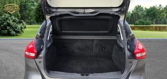 Ford Focus TITANIUM