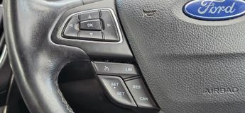 Ford Focus TITANIUM