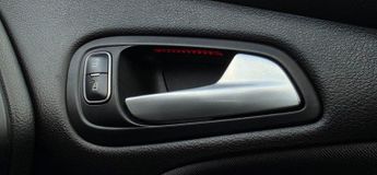Ford Focus TITANIUM