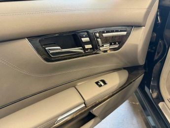 Mercedes-Benz GLA 5.5 CL500 2dr