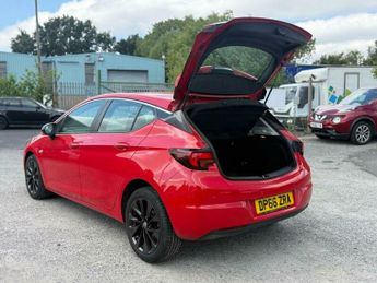 Vauxhall Astra 1.4i Turbo Tech Line Euro 6 5dr