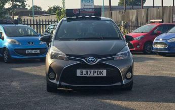 Toyota Yaris 1.5 VVT-h Design E-CVT Euro 6 5dr