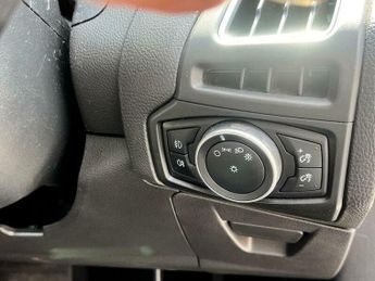 Ford Focus 1.5T EcoBoost Titanium X Auto Euro 6 (s/s) 5dr