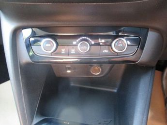 Vauxhall Corsa SE NAV PREMIUM
