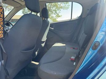 Toyota Yaris 1.3 VVT-i T Spirit 5dr