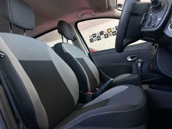 Renault Clio 1.6 VVT Expression Auto Euro 5 5dr