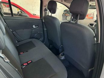 Renault Clio 1.6 VVT Expression Auto Euro 5 5dr