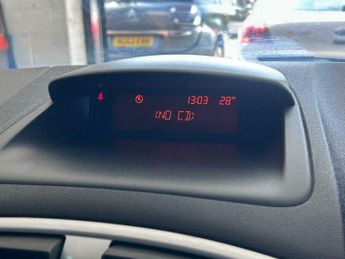 Renault Clio 1.6 VVT Expression Auto Euro 5 5dr