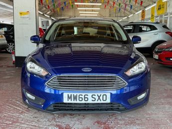 Ford Focus 1.0T EcoBoost Zetec Hatchback 5dr Petrol Manual Euro 6 (s/s) (12