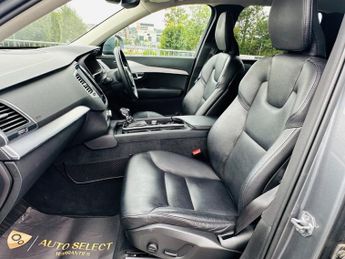 Volvo XC90 D5 POWERPULSE MOMENTUM AWD