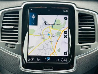 Volvo XC90 D5 POWERPULSE MOMENTUM AWD