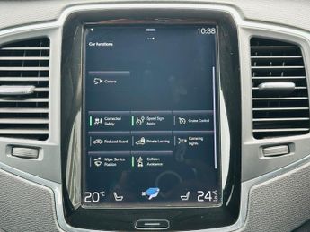 Volvo XC90 D5 POWERPULSE MOMENTUM AWD