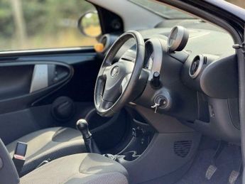 Toyota AYGO 1.0 VVT-i Fire Euro 5 3dr
