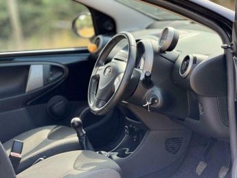 Toyota AYGO 1.0 VVT-i Fire Euro 5 3dr