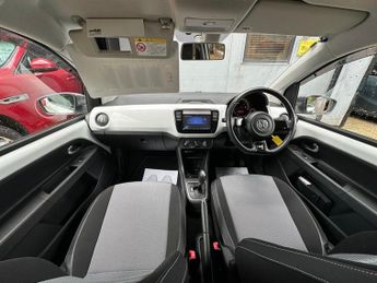Volkswagen Up 1.0 Automatic