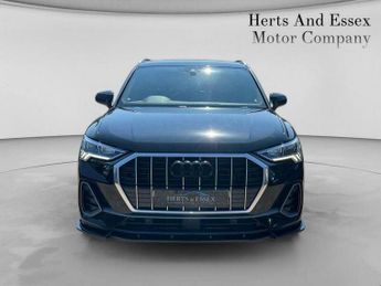 Audi Q3 1.5 TFSI CoD 35 S line S Tronic Euro 6 (s/s) 5dr