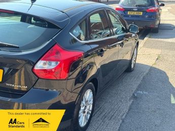 Ford Focus 1.6 Titanium Powershift Euro 5 5dr