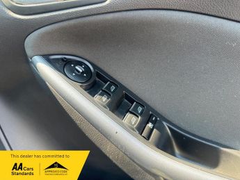 Ford Focus 1.6 Titanium Powershift Euro 5 5dr