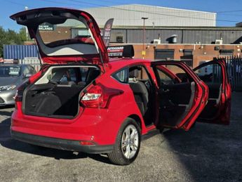 Ford Focus 1.6 Zetec Powershift Euro 5 5dr