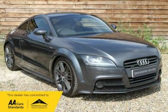 Audi TT 2.0 TDI Black Edition quattro Euro 5 3dr