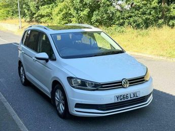 Volkswagen Touran 2.0 TDI BlueMotion Tech SE Family DSG Euro 6 (s/s) 5dr