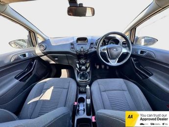 Ford Fiesta 1.0T EcoBoost Zetec Euro 5 (s/s) 5dr