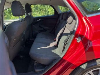 Ford Focus 1.6 Titanium Navigator Powershift Euro 5 5dr