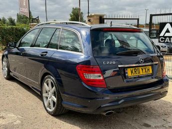 Mercedes-Benz C Class 2.1 C220 CDI BlueEfficiency Sport G-Tronic+ Euro 5 (s/s) 5dr