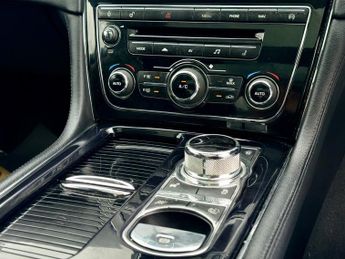 Jaguar XJ D V6 PREMIUM LUXURY L