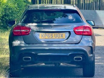 Mercedes-Benz C Class 2.1 GLA220d AMG Line (Premium) 7G-DCT 4MATIC Euro 6 (s/s) 5dr